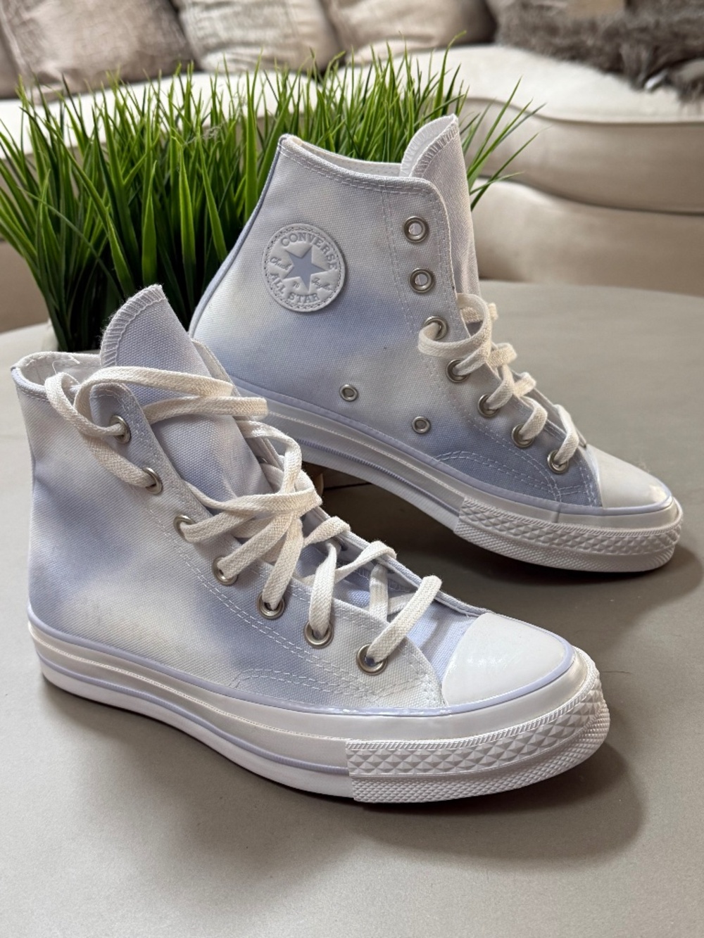 Converse Chuck Taylor All Star High Top Cloud Tie Dye White Blue NWOB Women's 6